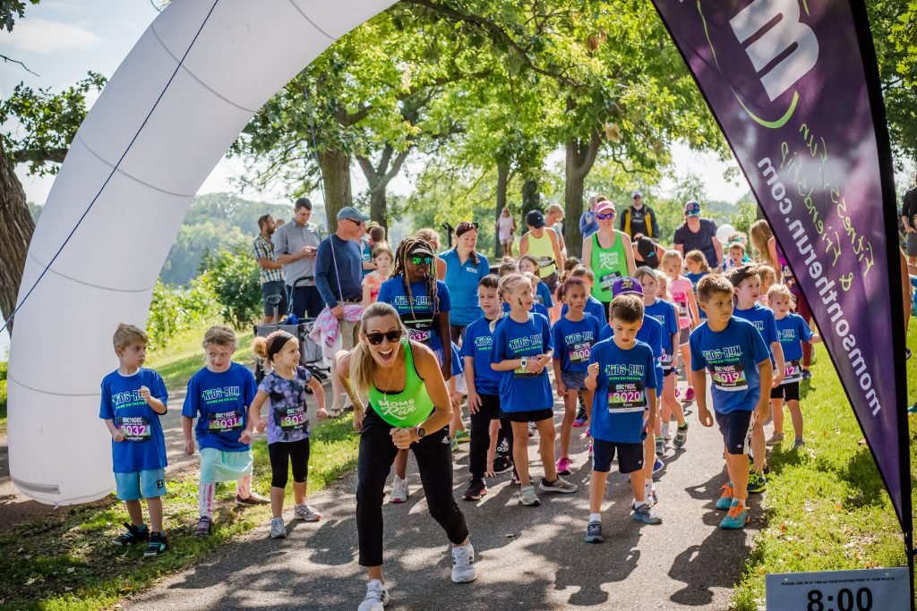 Kids lining up a the MOTR kids race